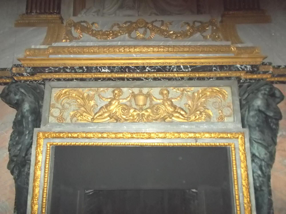 Caminetto nel Foyerdel Re - Opera Royale de Versailles