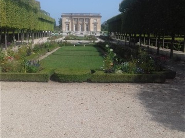 padiglioni e giardini fra grand e petit trianon (35)