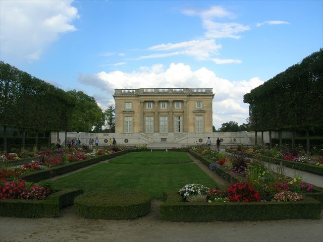 padiglioni e giardini fra grand e petit trianon (86)