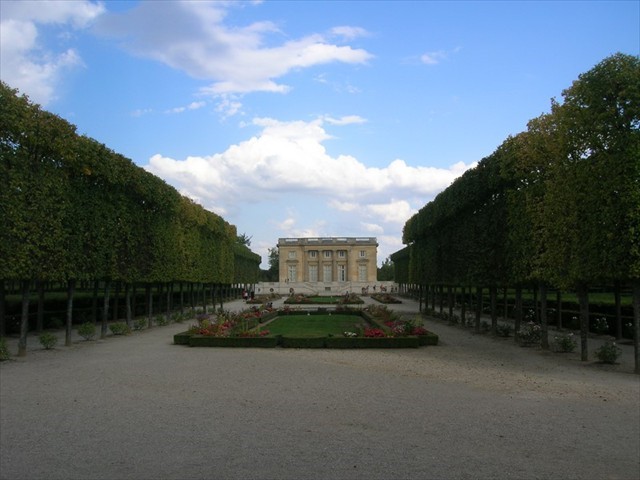 padiglioni e giardini fra grand e petit trianon (91)